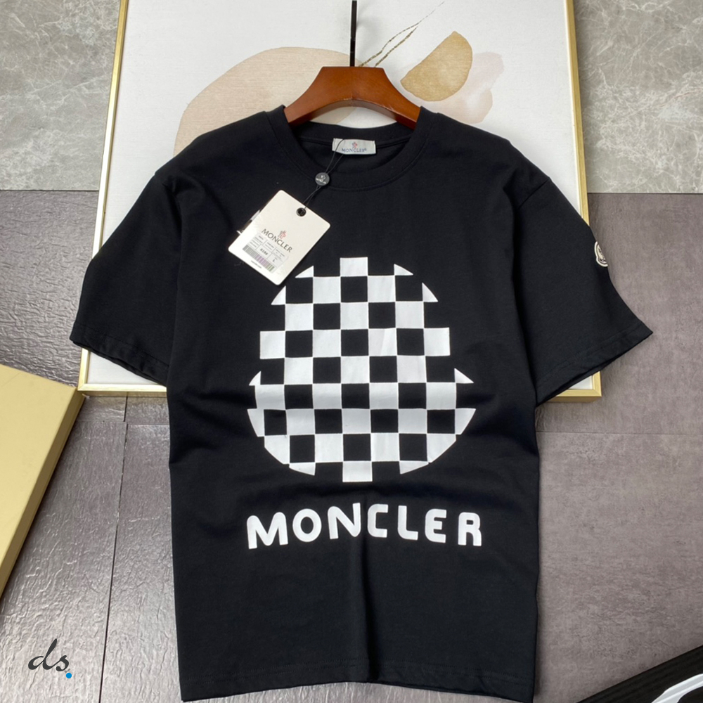 Moncler Checked Logo T-Shirt (2)