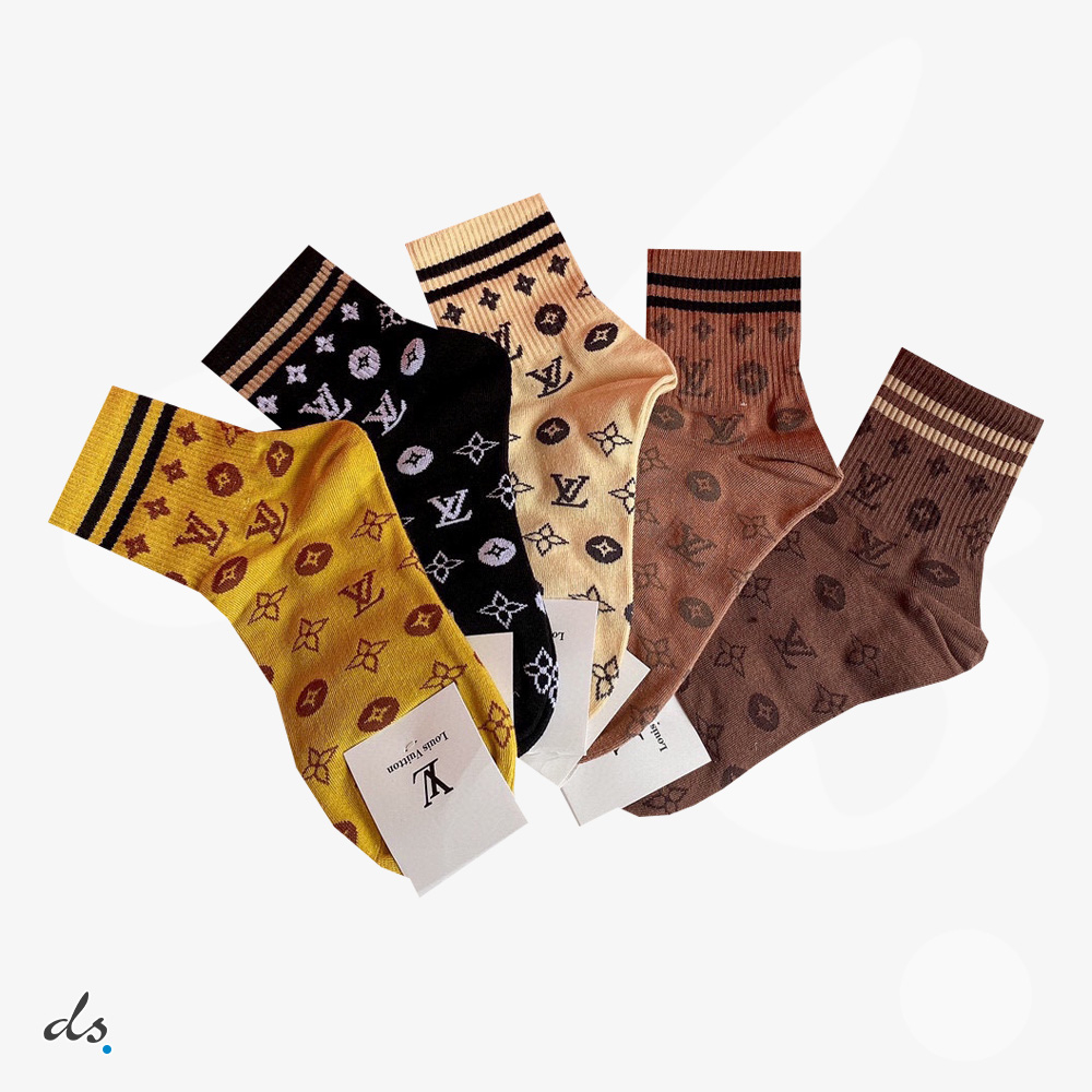 LOUIS VUITTON ONE BOX AND FIVE PAIRS MID LENGTH SOCKS (1)