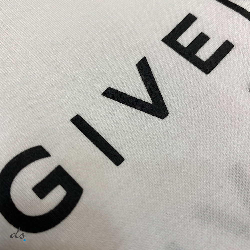 GIVENCHY Reverse oversized t-shirt (5)