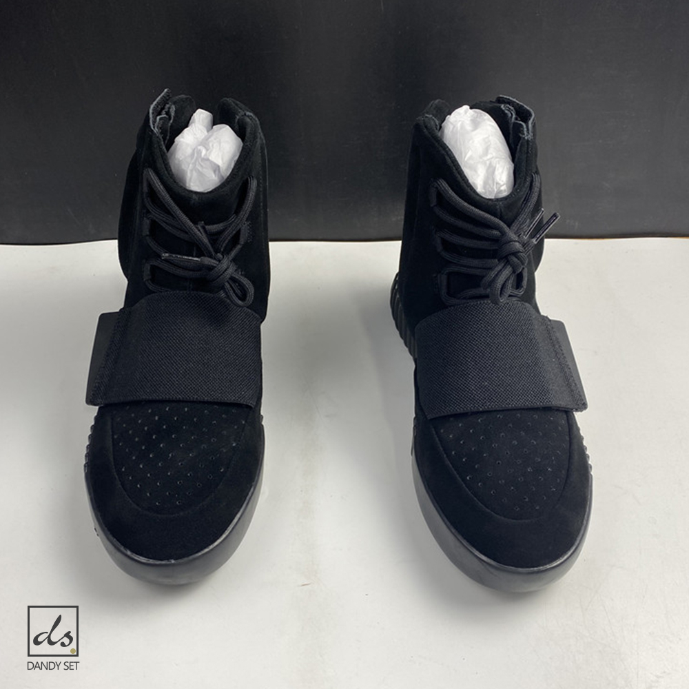 adidas Yeezy Boost 750 Triple Black (2)