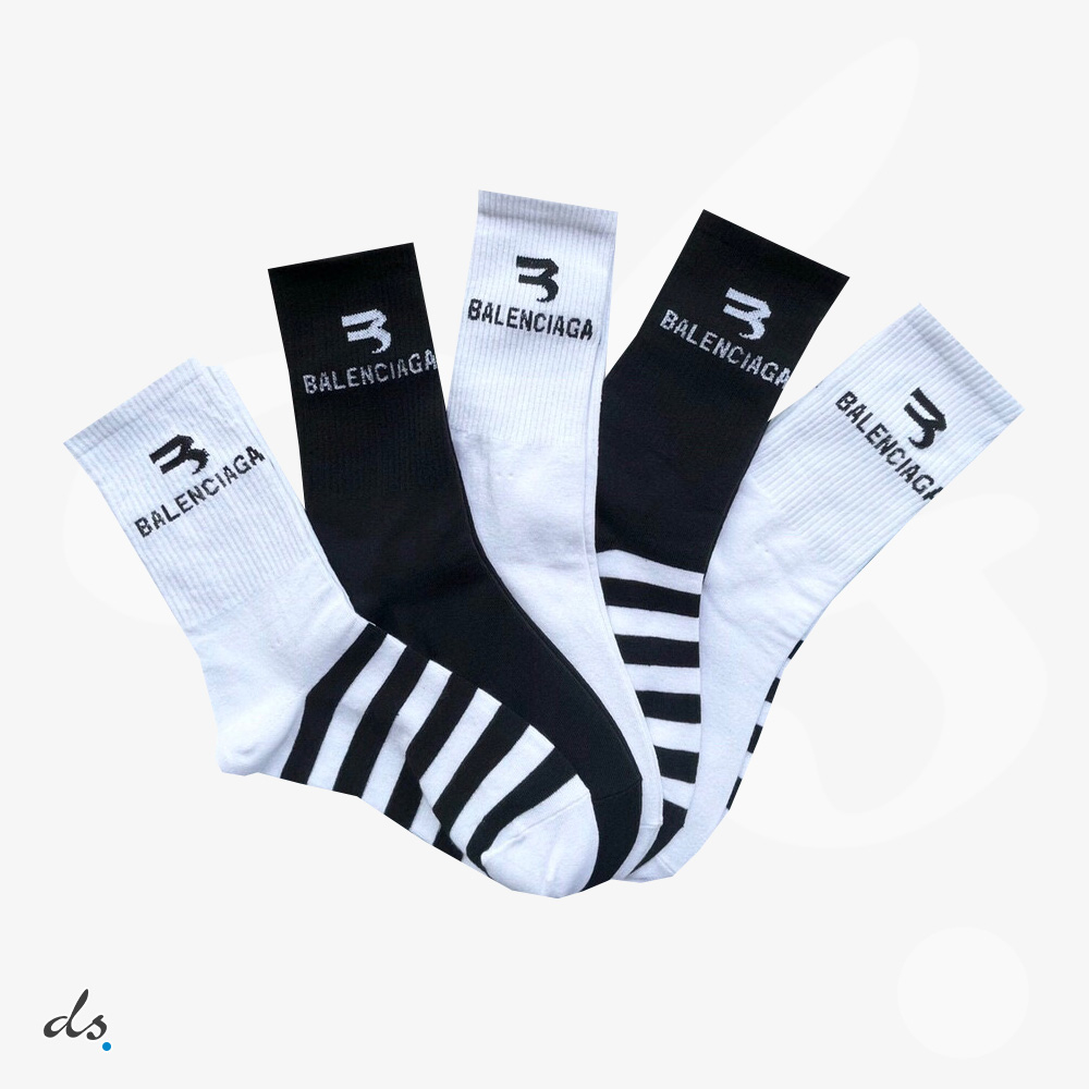 amizing offer BALENCIAGA ONE BOX AND FIVE PAIRS HIGH LENGTH SOCKS WHITE AND BLACK
