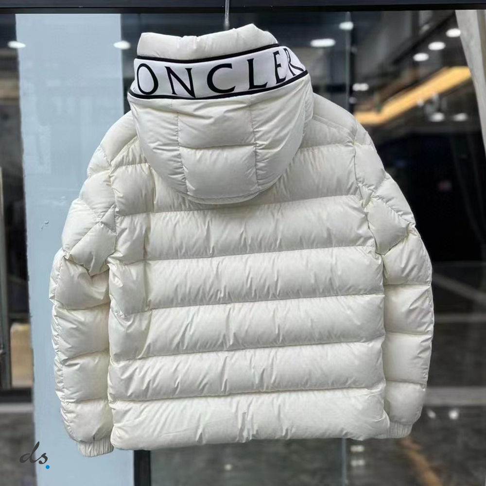 Moncler Cardere Short Down Jacket White (3)