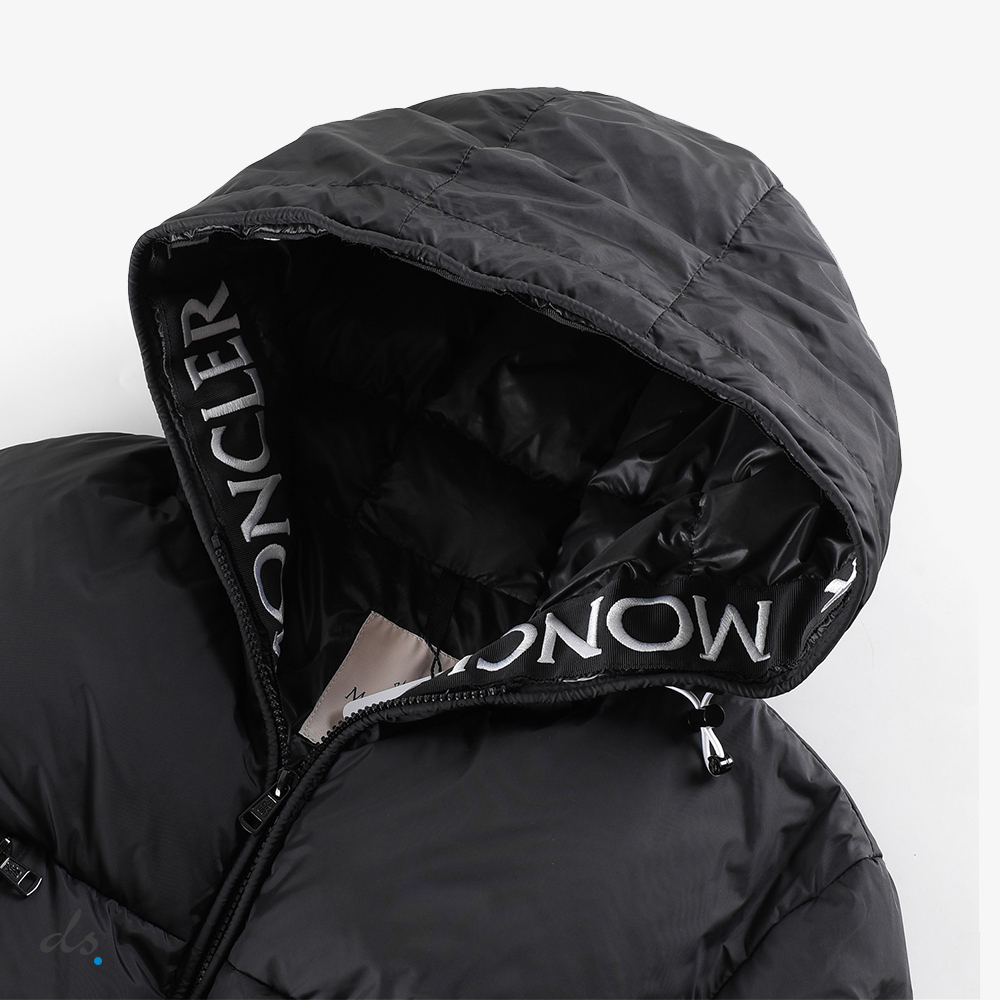 Moncler Montcla Short Down Jacket Black (4)