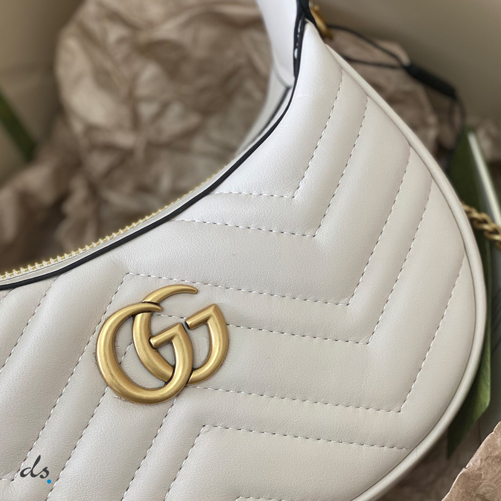 Gucci GG Marmont half-moon-shaped mini bag White (4)