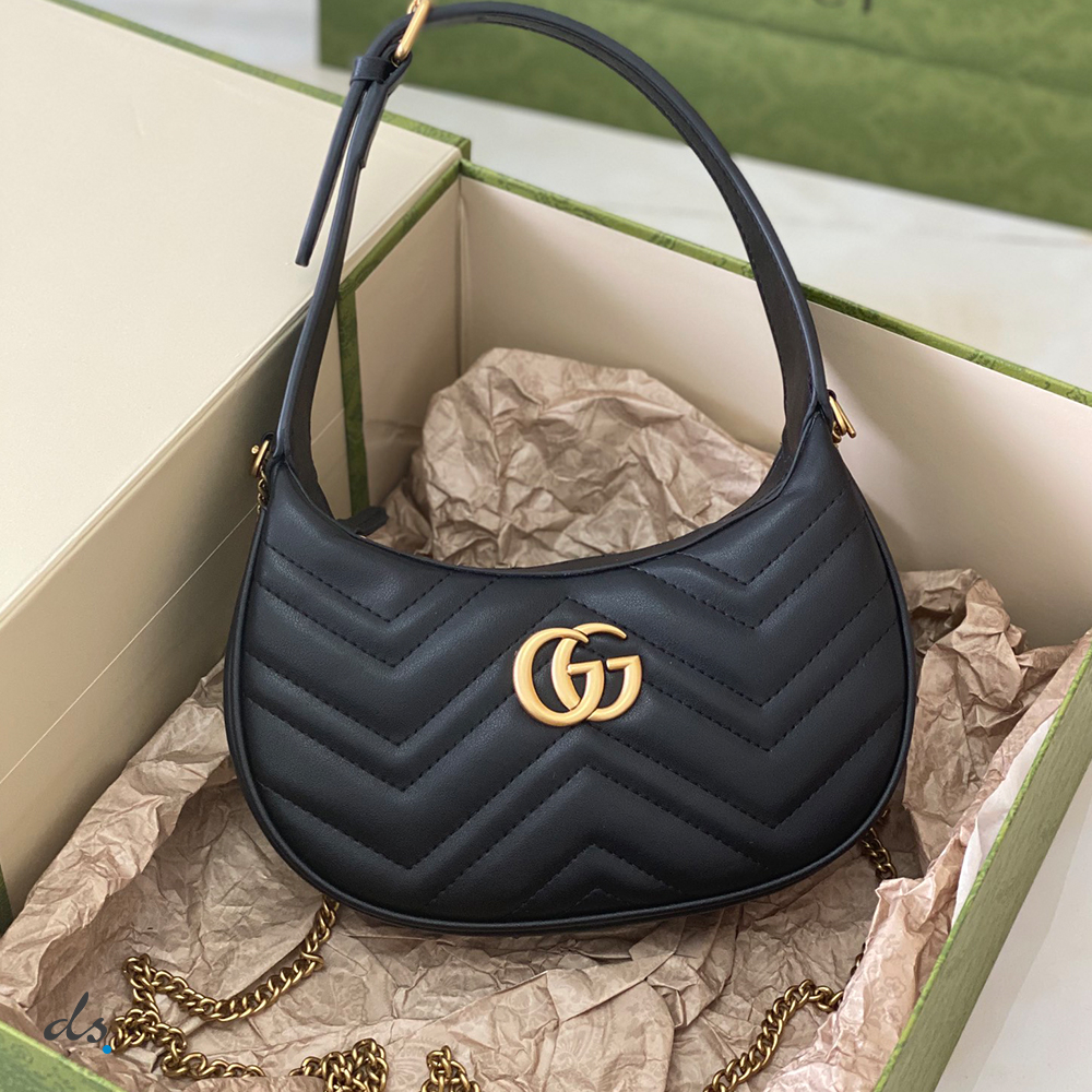 Gucci GG Marmont half-moon-shaped mini bag Black (2)