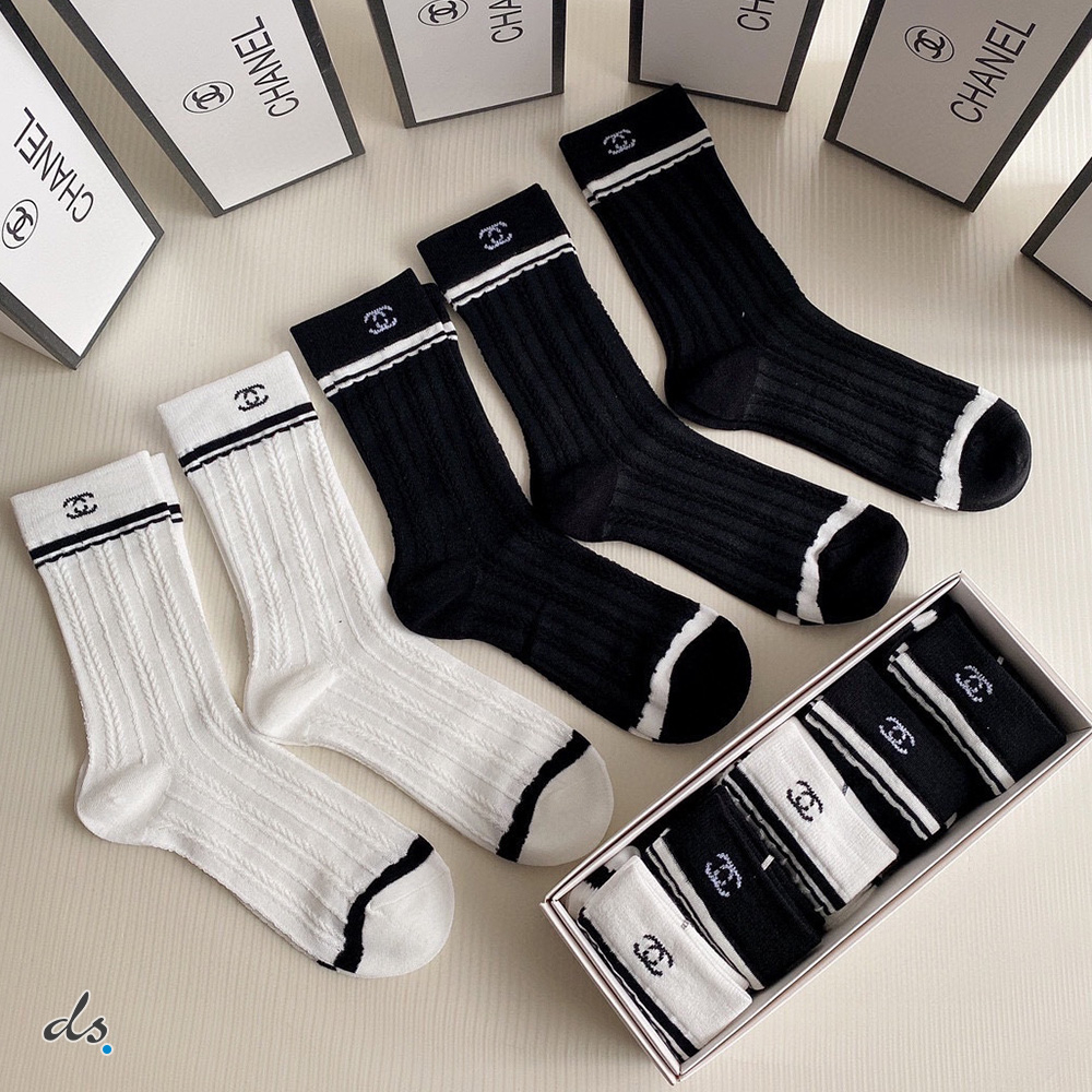 CHANEL ONE BOX AND FIVE PAIRS HIGH LENGTH SOCKS BLACK AND WHITE (2)