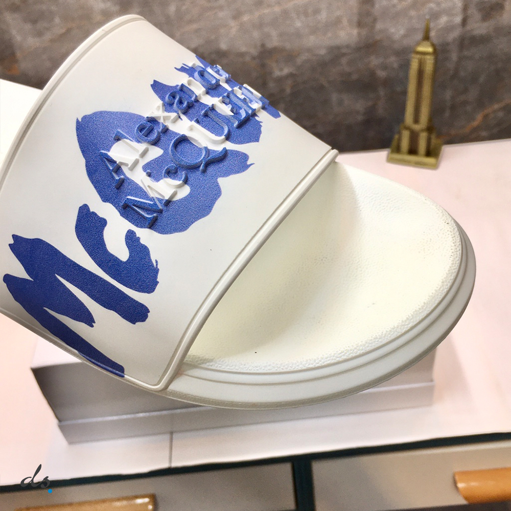 Alexander McQueen Graffiti Rubber Slide in White and Blue (4)