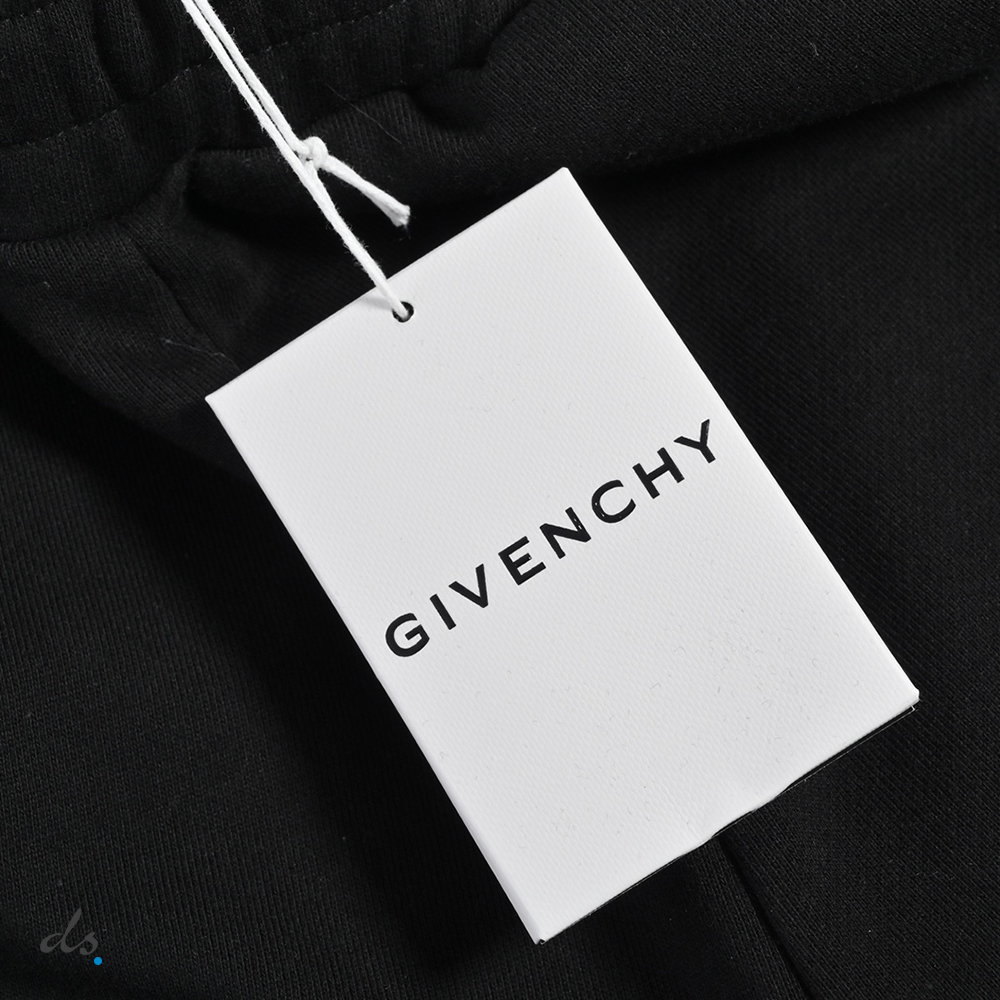 GIVENCHY Bermuda with tag effect dog print (8)