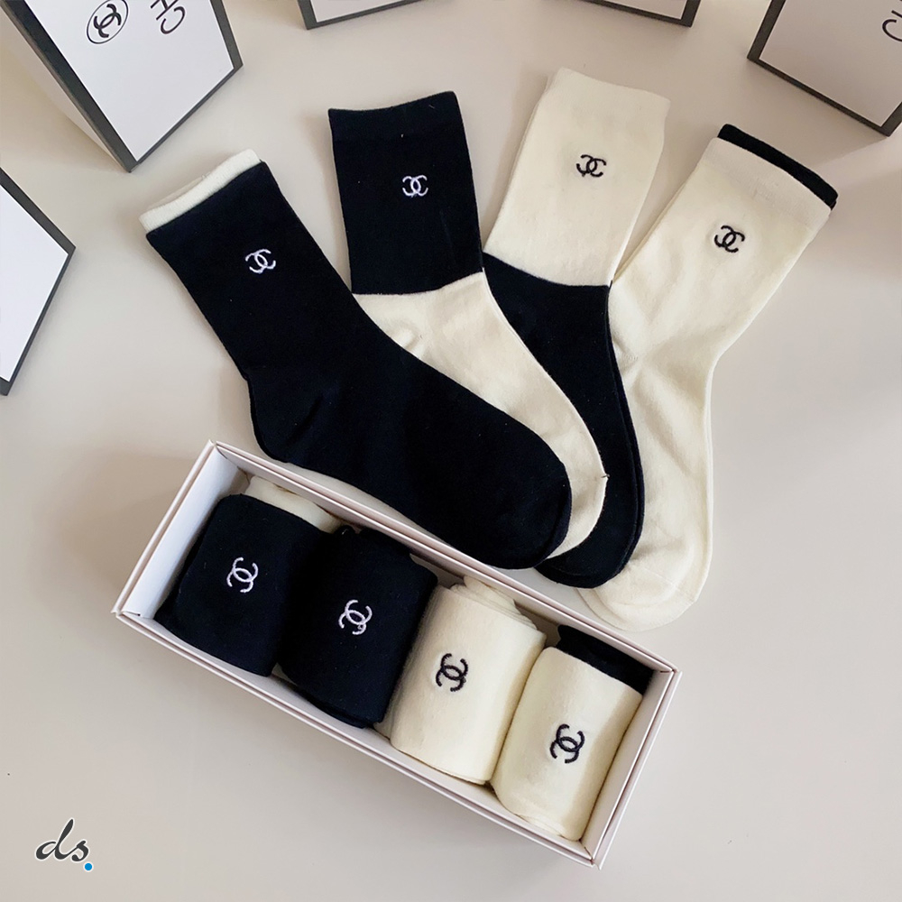CHANEL ONE BOX AND FIVE PAIRS HIGH LENGTH SOCKS BLACK AND WHITE (3)