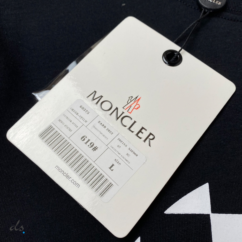 Moncler Checked Logo T-Shirt (6)