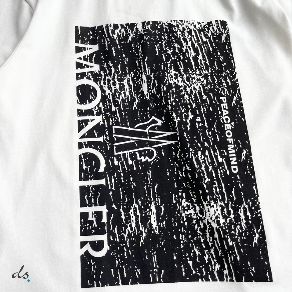 Moncler Graphic Logo T-Shirt White (4)