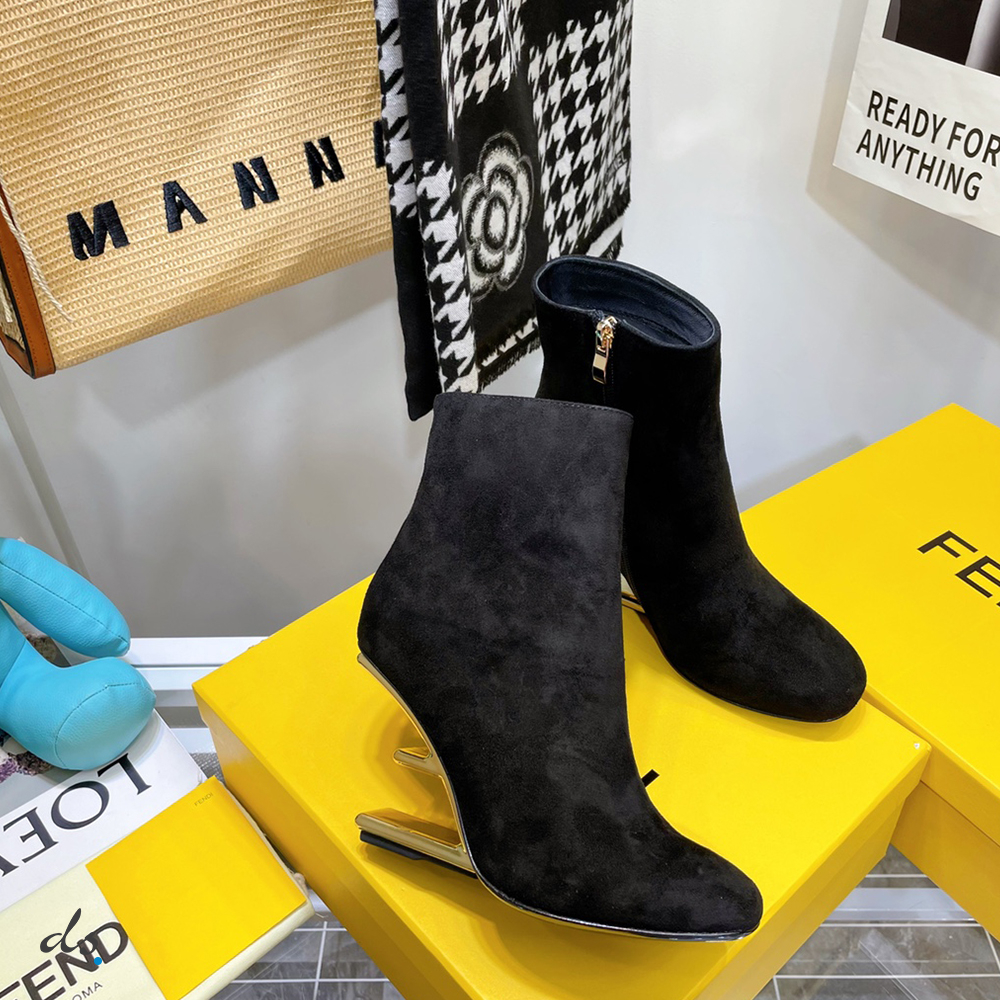 Fendi First Black velvet high-heeled boots (2)