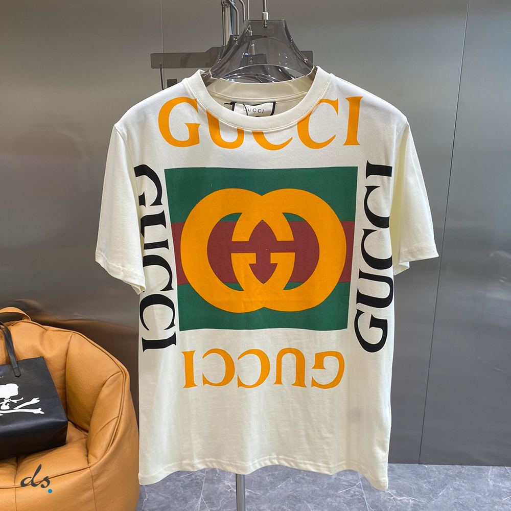 Gucci Oversize T-shirt with Gucci logo (2)