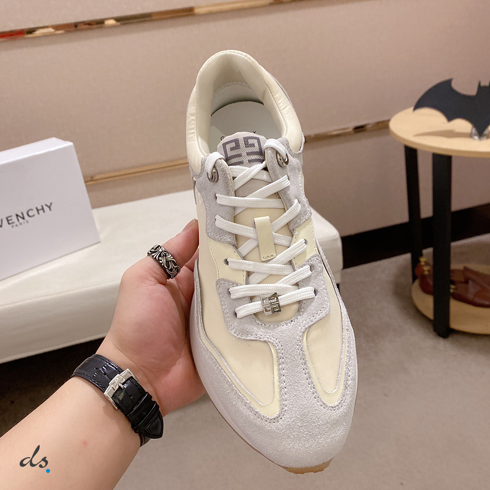 GIVENCHY GIV Runner sneakers in suede, leather and nylon Cream (3)