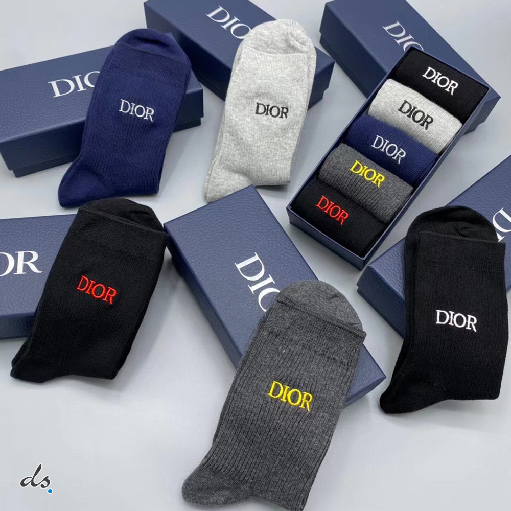 DIOR ONE BOX AND FIVE PAIRS CLASSIC HIGH LENGTH SOCKS (3)