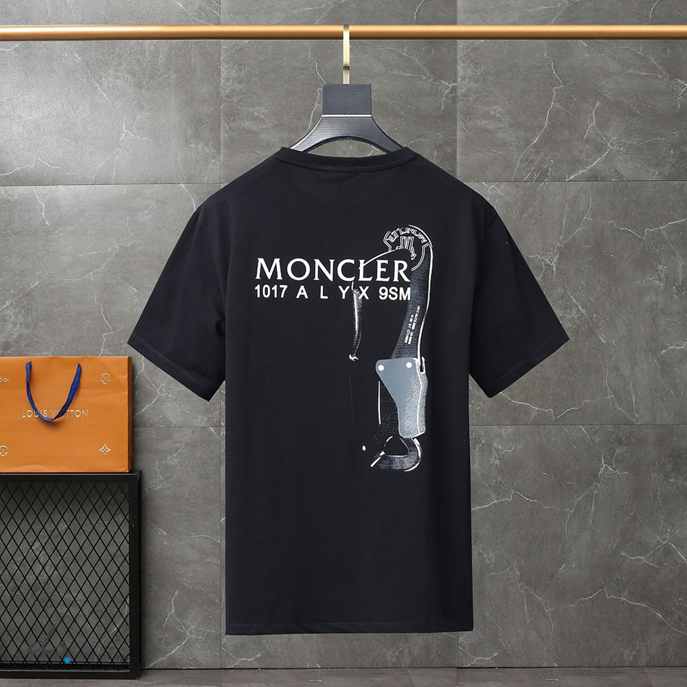 Moncler Hardware Graphic T-Shirt (5)