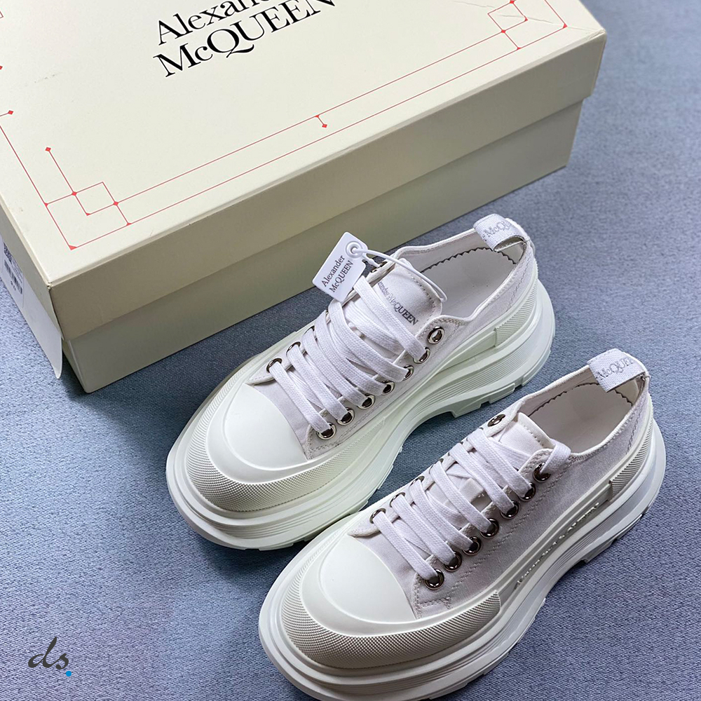 Alexander McQueen Tread Slick Lace Up in White (4)