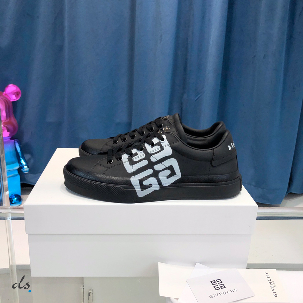 GIVENCHY Sneakers City sport in leather with tag effect 4G print Black (2)